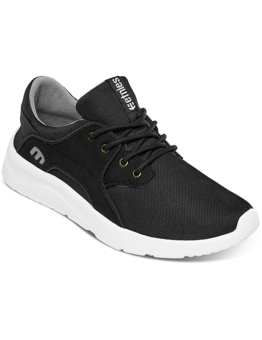 Etnies Scout Plus Trainers in Black