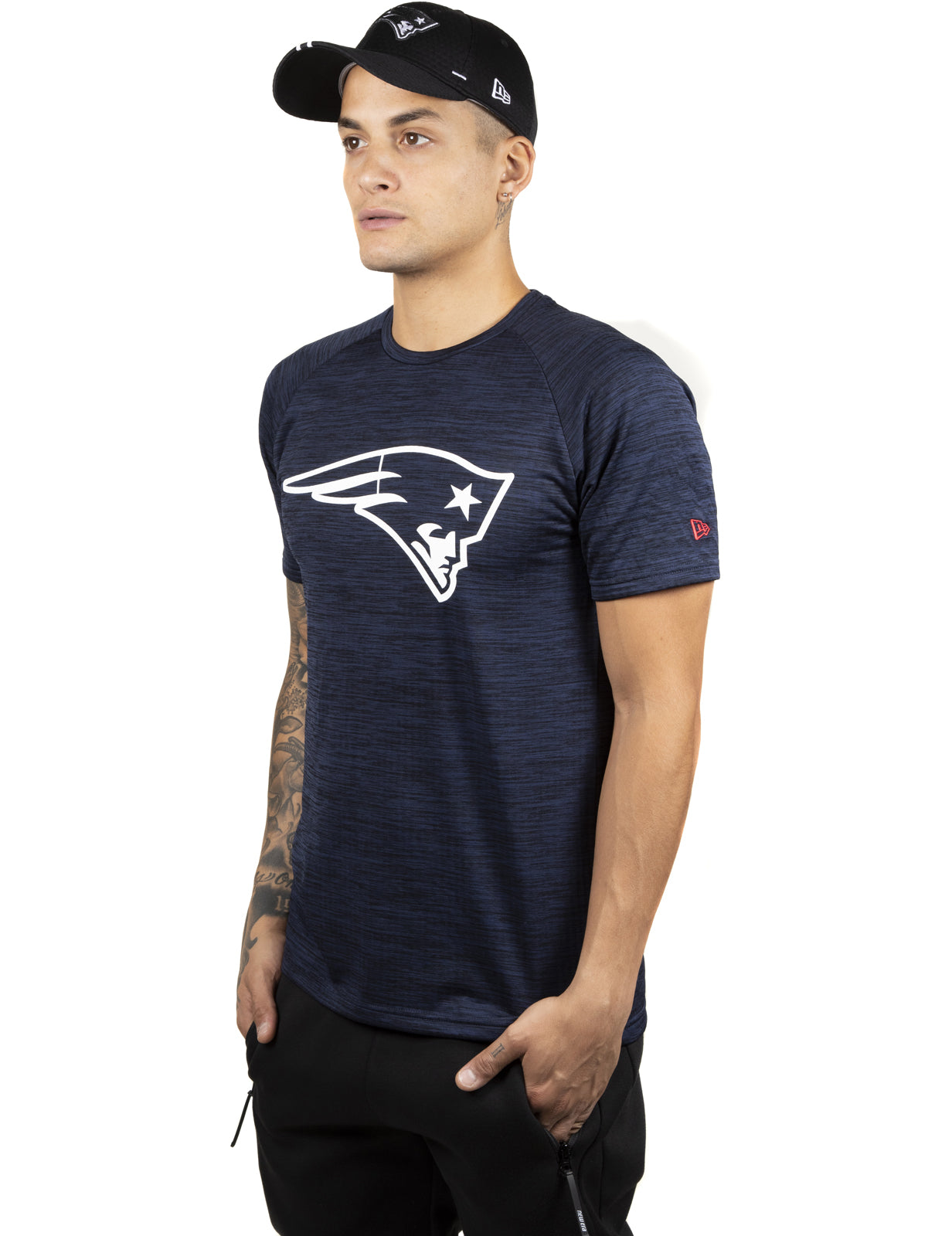 New Era New England Patriots NFL Engineered Raglan Short Sleeve T-Shirt in Oceanside Blue