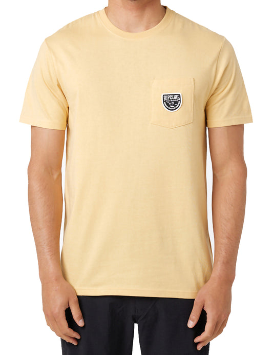 T-shirt à manches courtes Rip Curl Badge en jaune délavé