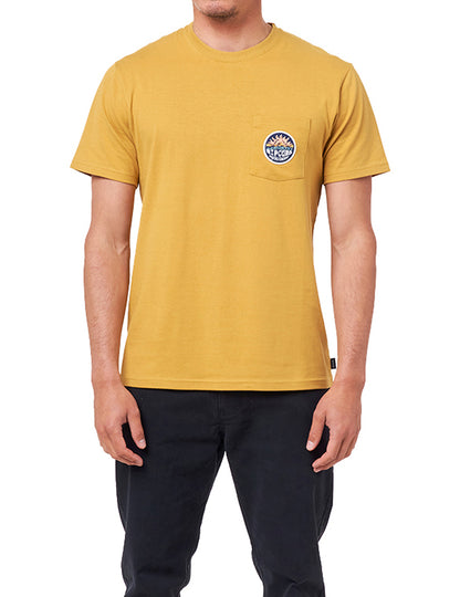 Rip Curl Horizon Badge Short Sleeve T-Shirt in Mustard