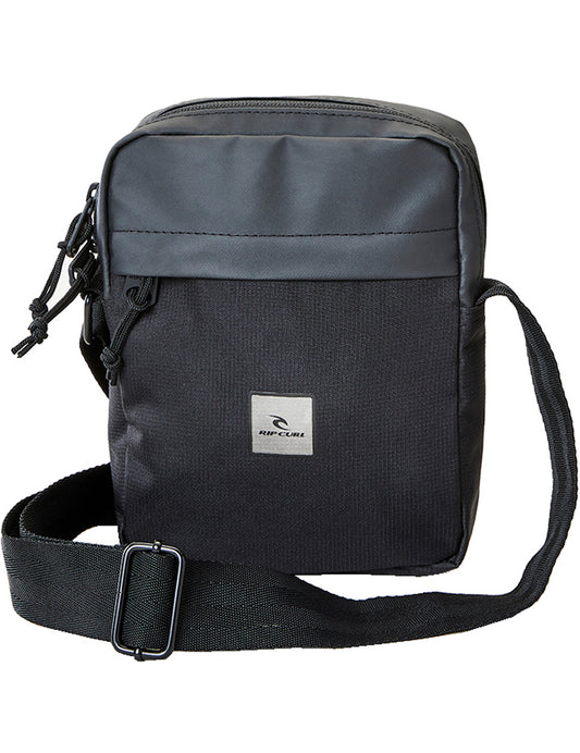 Rip Curl No Idea Pouch Midnight Cross Body Bag in Midnight