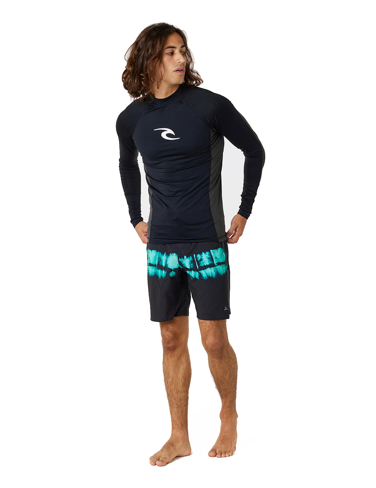 Rip Curl Waves UPF Performance Long Sleeve Rash Vest in Black