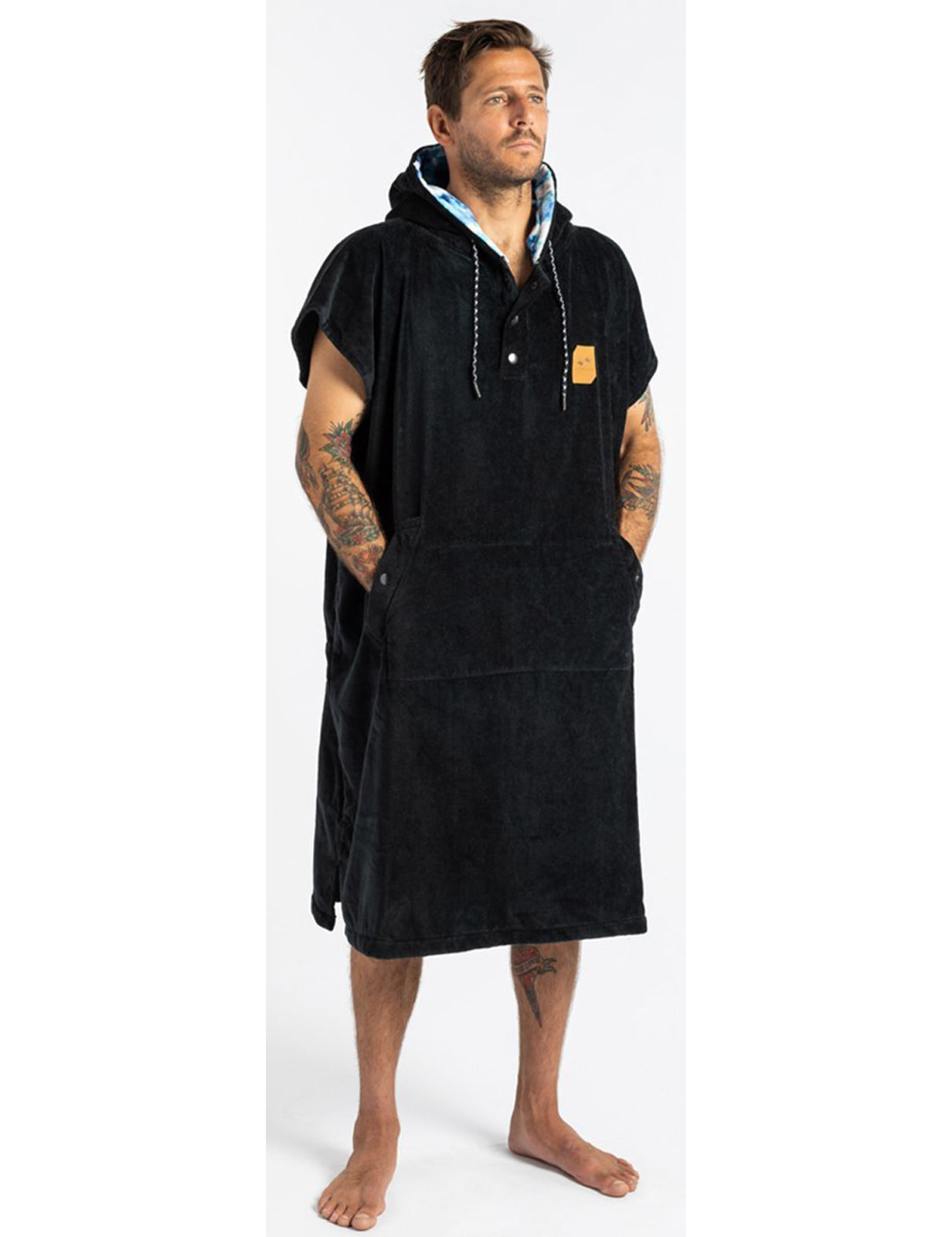 Slowtide The Digs Changing Robe in Black