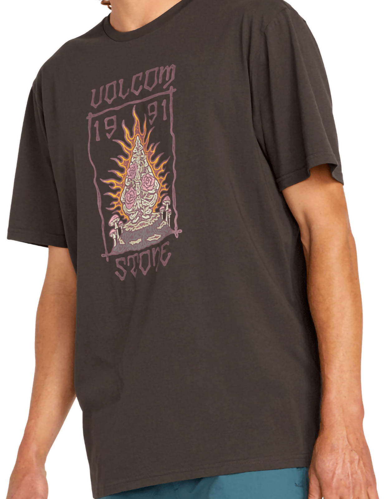 Volcom Fty Caged Stone Short Sleeve T-Shirt in Rinsed Black