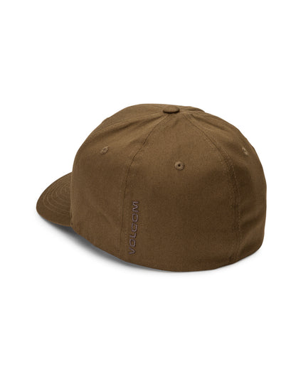 Volcom Full Stone Flexfit Curved Peak Cap in Rubber