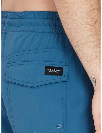 Volcom – Lido Solid Trunk 16 – Elastische Boardshorts in gealtertem Indigo