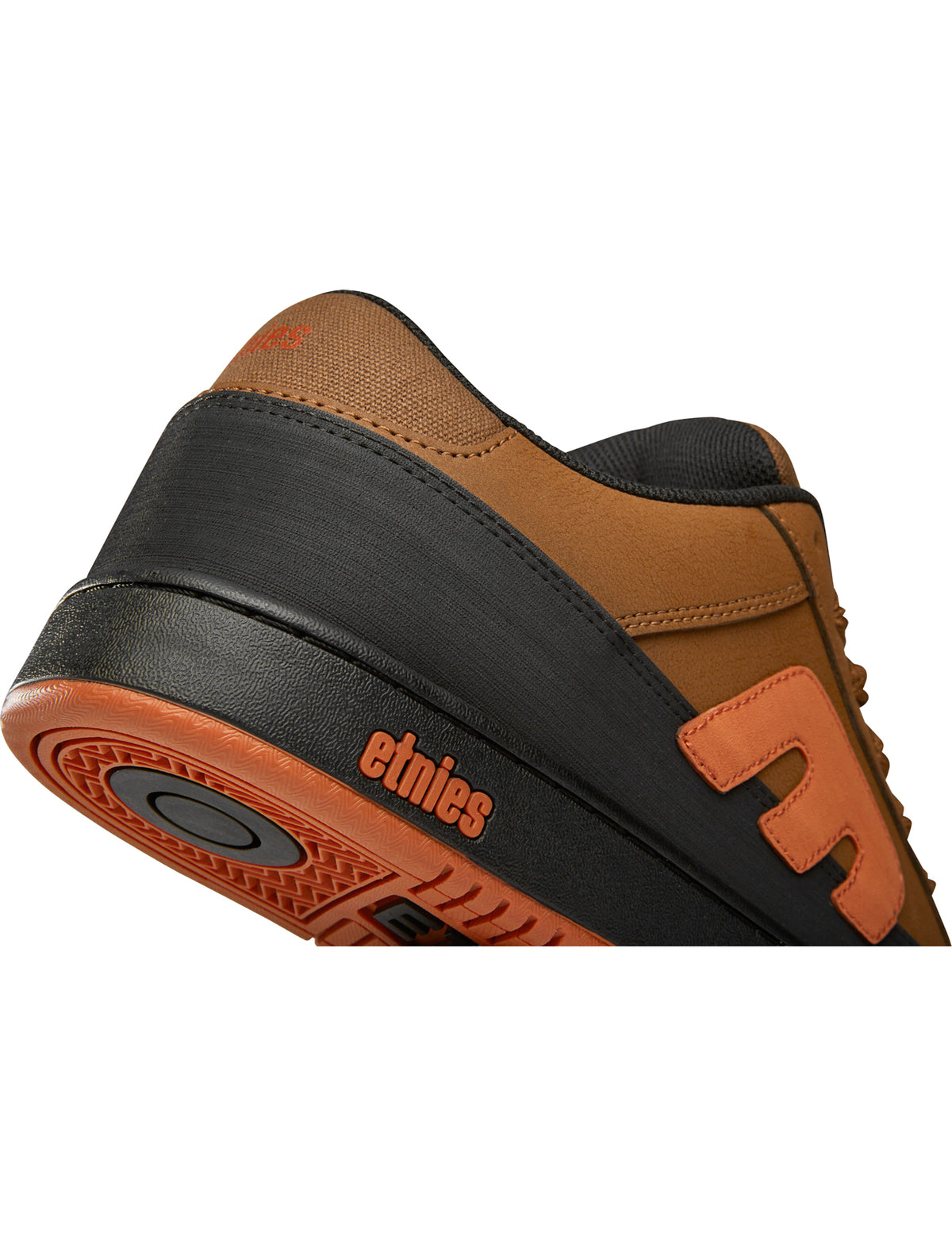 Etnies Kingpin 2K Trainers in Black/Brown