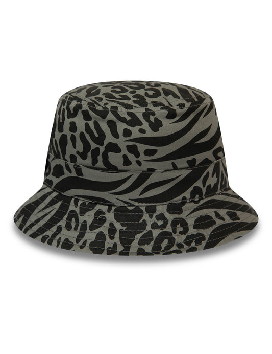 New Era Patterned Reversible Bucket Hat in Grey