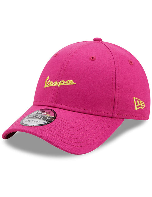 New Era 9FORTY Vespa Essential Curved Peak Cap in Passion Pink