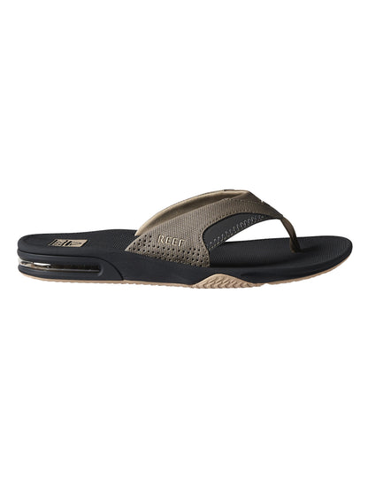 Reef Fanning Sandals in Fossil/Raven