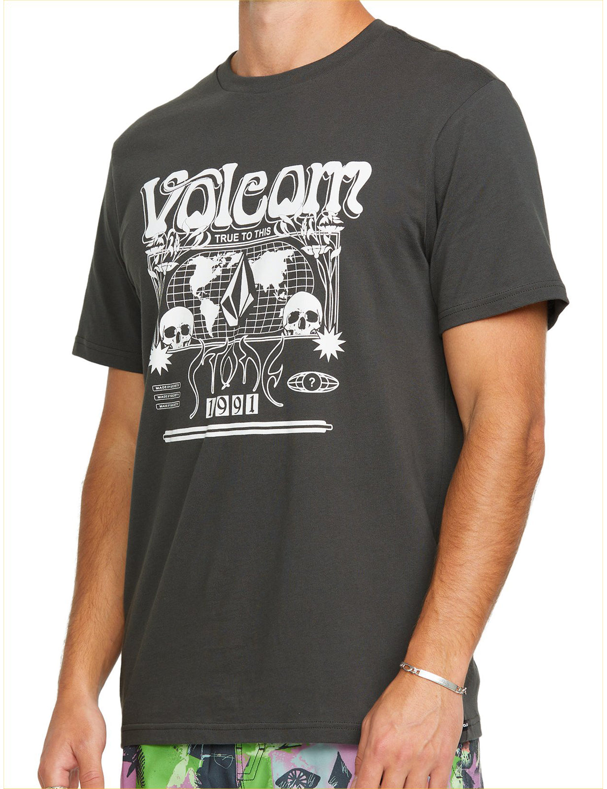Volcom Worldly Short Sleeve T-Shirt in Stealth